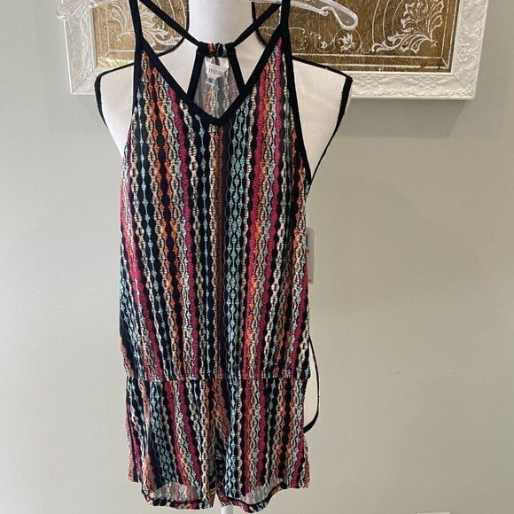 Ella Moss Fez Romper (S) - Picture 5 of 9